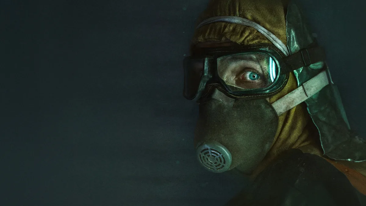 Chernobyl 2019 HBO mini dizisinin resmi tanitim gorseli — Craig Mazin ve Johan Renck imzali 5 bolum kurgu yapim