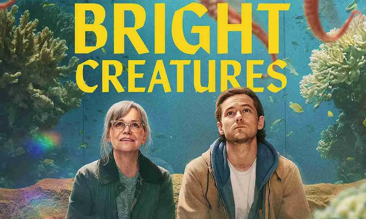 Olağanüstü Akıllı Yaratıklar film afişi — Netflix 2026 yapımının resmi posteri