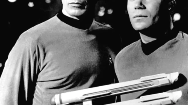 Star Trek Birincil Direktif Kuralı Nedir?