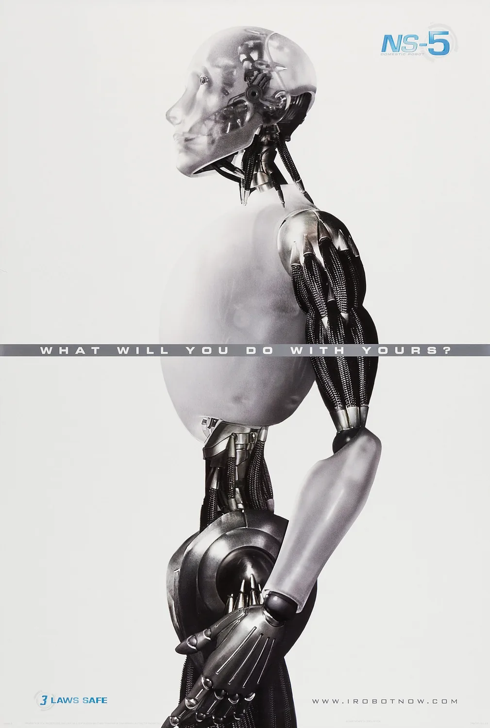 I, Robot (2004) filminin resmi vizyon afişi; NS-5 model insansı robot Sonny