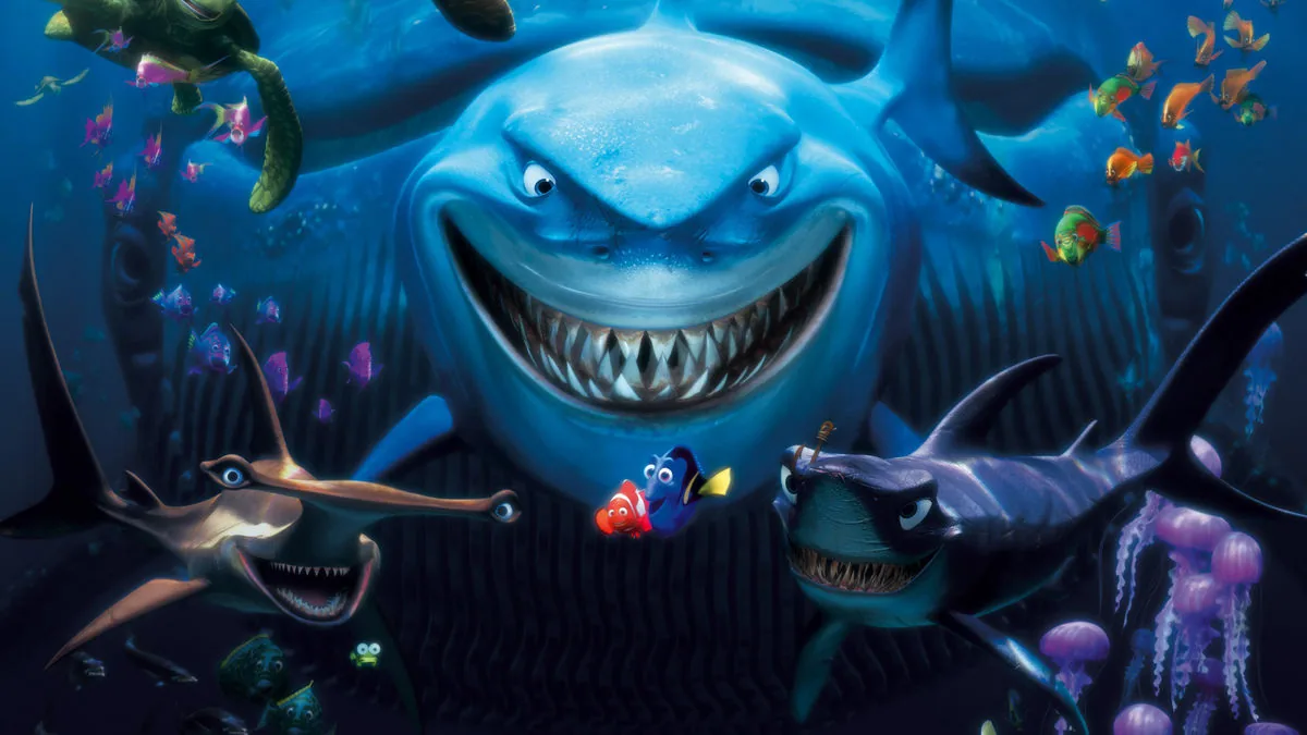 Kayıp Balık Nemo filminde köpekbalığı Bruce, palyaço balığı Marlin ile Dory'yi çevreliyor
