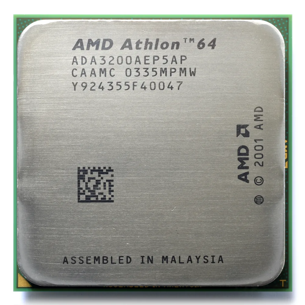 AMD Athlon 64 3200+ işlemcisinin üst yüzeyindeki baskıyı gösteren makro fotoğrafı