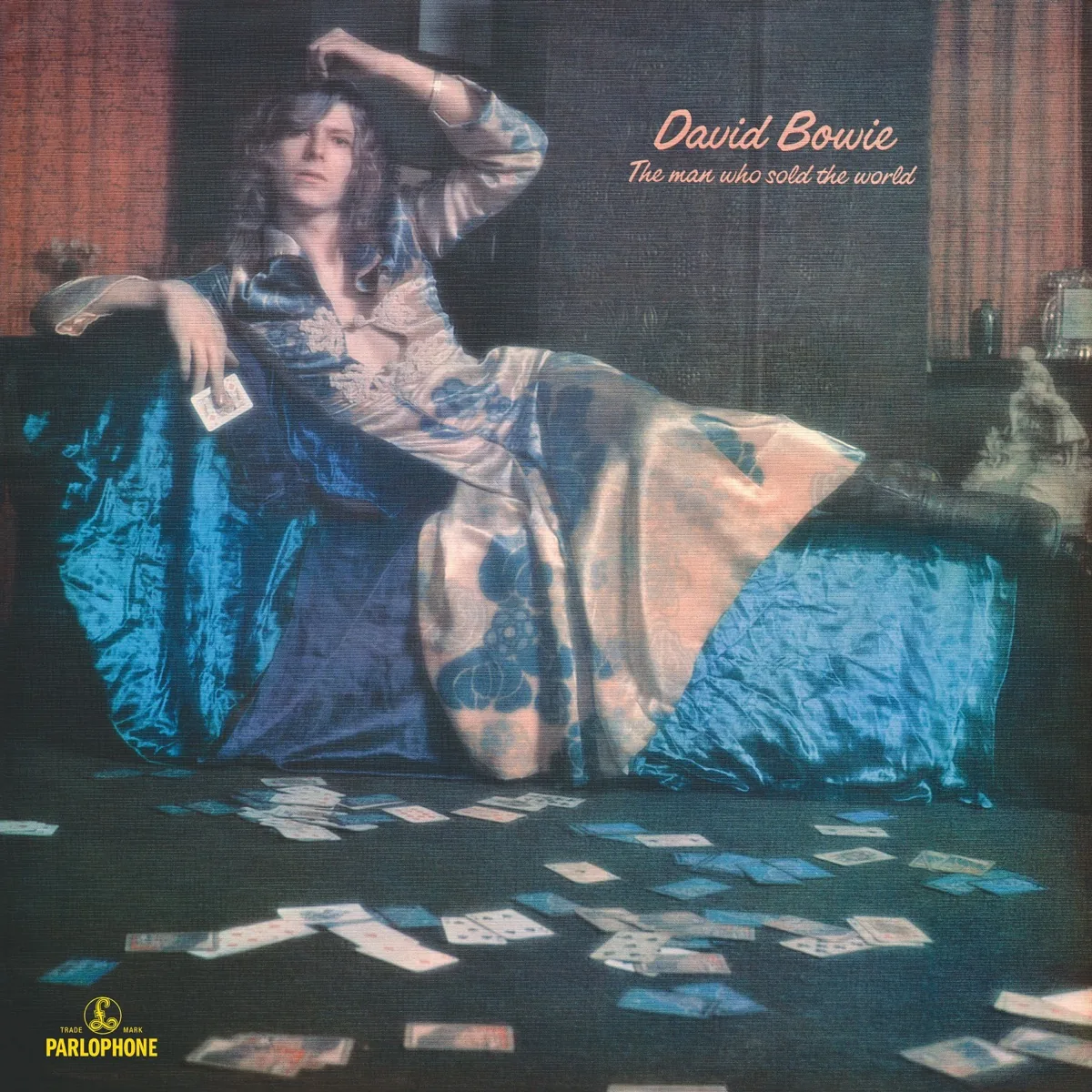 David Bowie'nin The Man Who Sold the World albümünün resmi kapak görseli