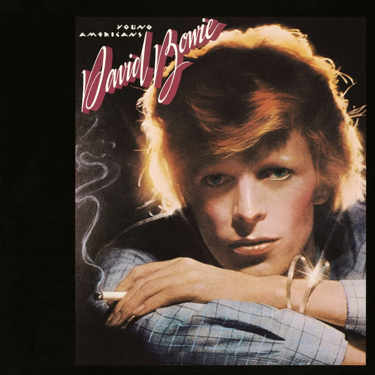 David Bowie'nin plastik soul dönemi Young Americans albümünün resmi kapak görseli