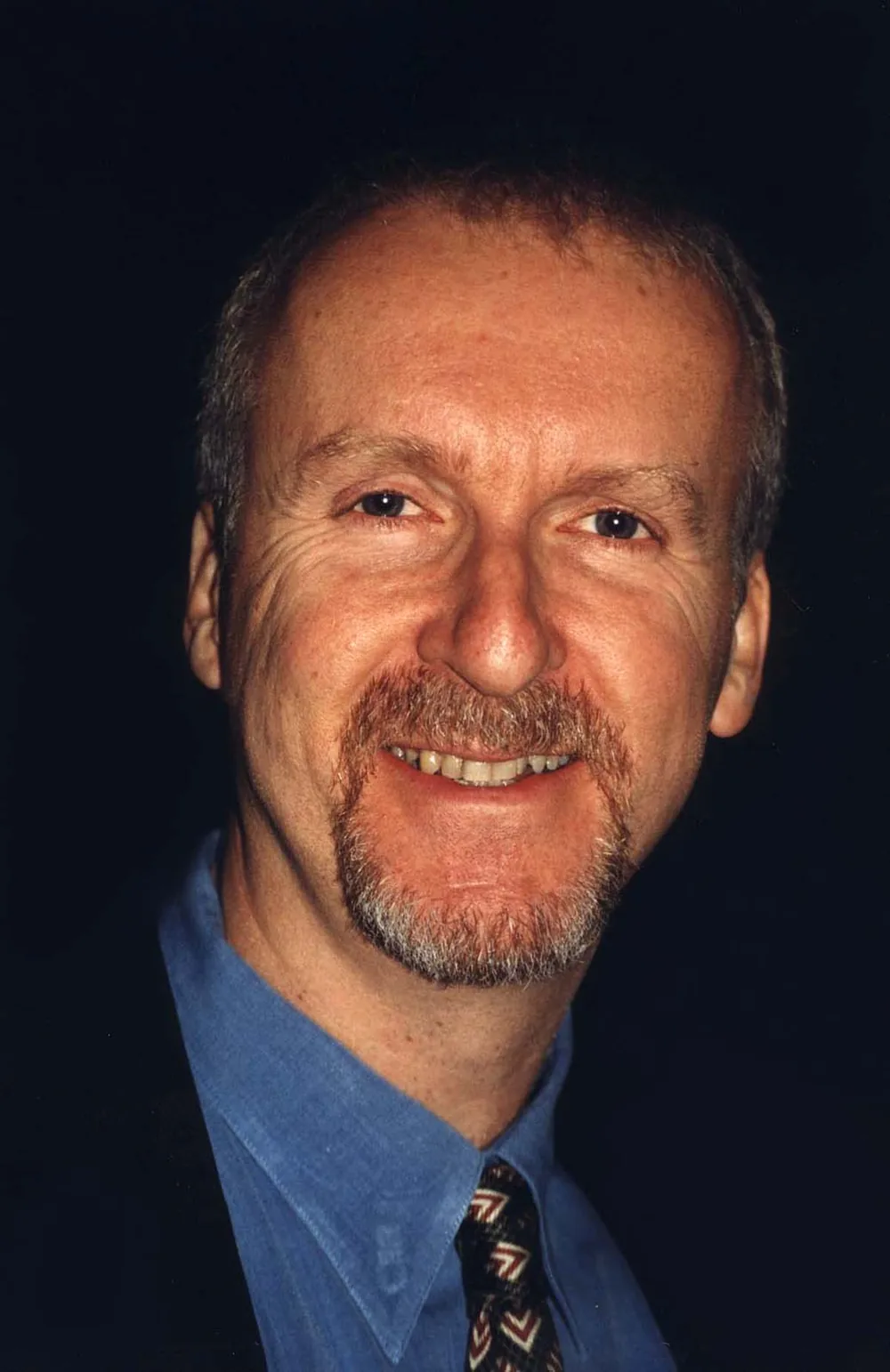 Yönetmen ve senarist James Cameron, profesyonel stüdyo portresi