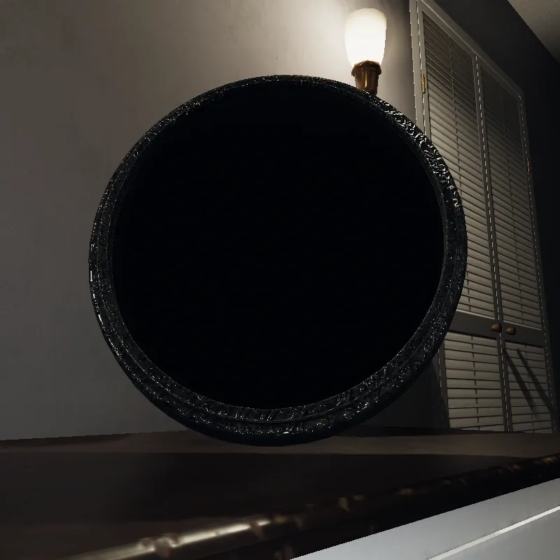 Phasmophobia'da Lanetli Ayna (Haunted Mirror) objesi, duvarda asılı karanlık oval ayna