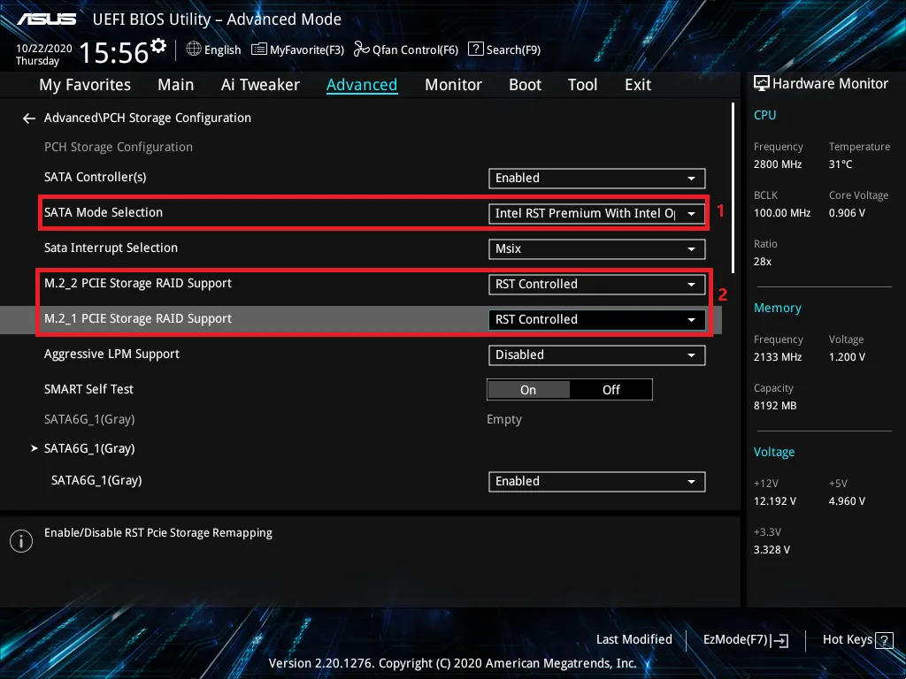ASUS UEFI BIOS ekranında PCH Storage Configuration menüsünde SATA Mode Selection ayarı; Intel RST Premium (RAID) modu seçili